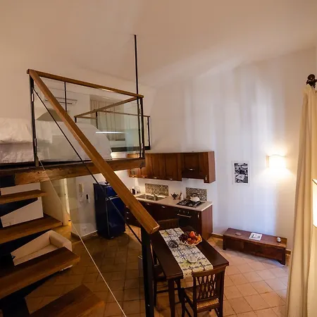 Vilagos & Loft Lägenhet Taormina