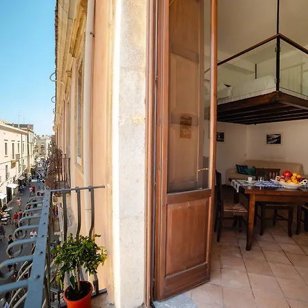 Apartment Vilagos & Loft Taormina