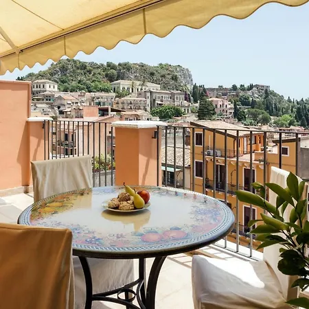 Vilagos & Loft Apartment