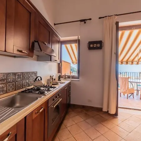 Vilagos & Loft Apartment Taormina